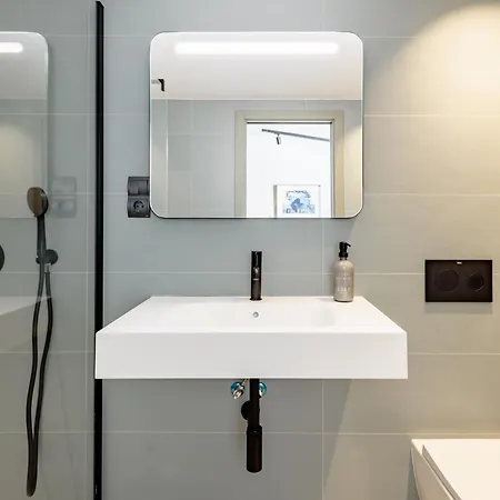 Apartment Atarazanas Suite, Atico Con Terraza Malaga