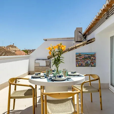 Atarazanas Suite, Atico Con Terraza *
